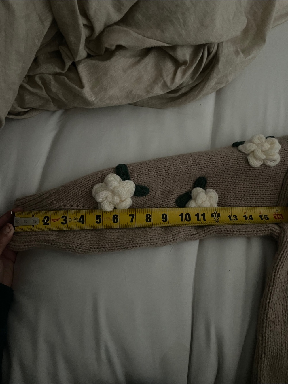 Luna Ivy Floral Knit Cardigan | Size S | 3D Flower Sweater - Picture 4 of 6